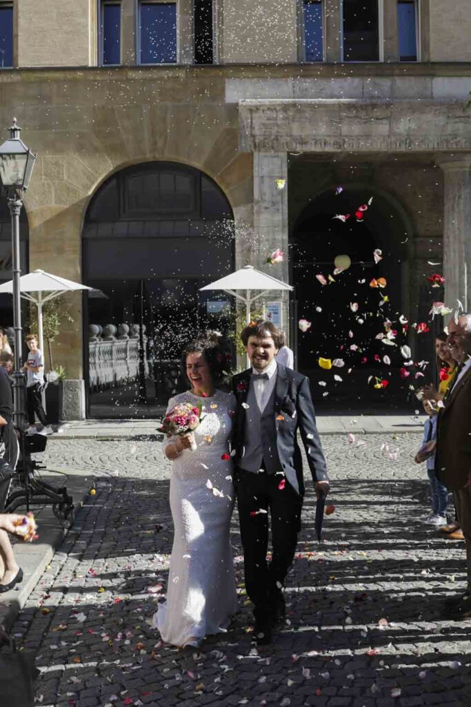 Blumenwerfen Leipzig Hochzeit